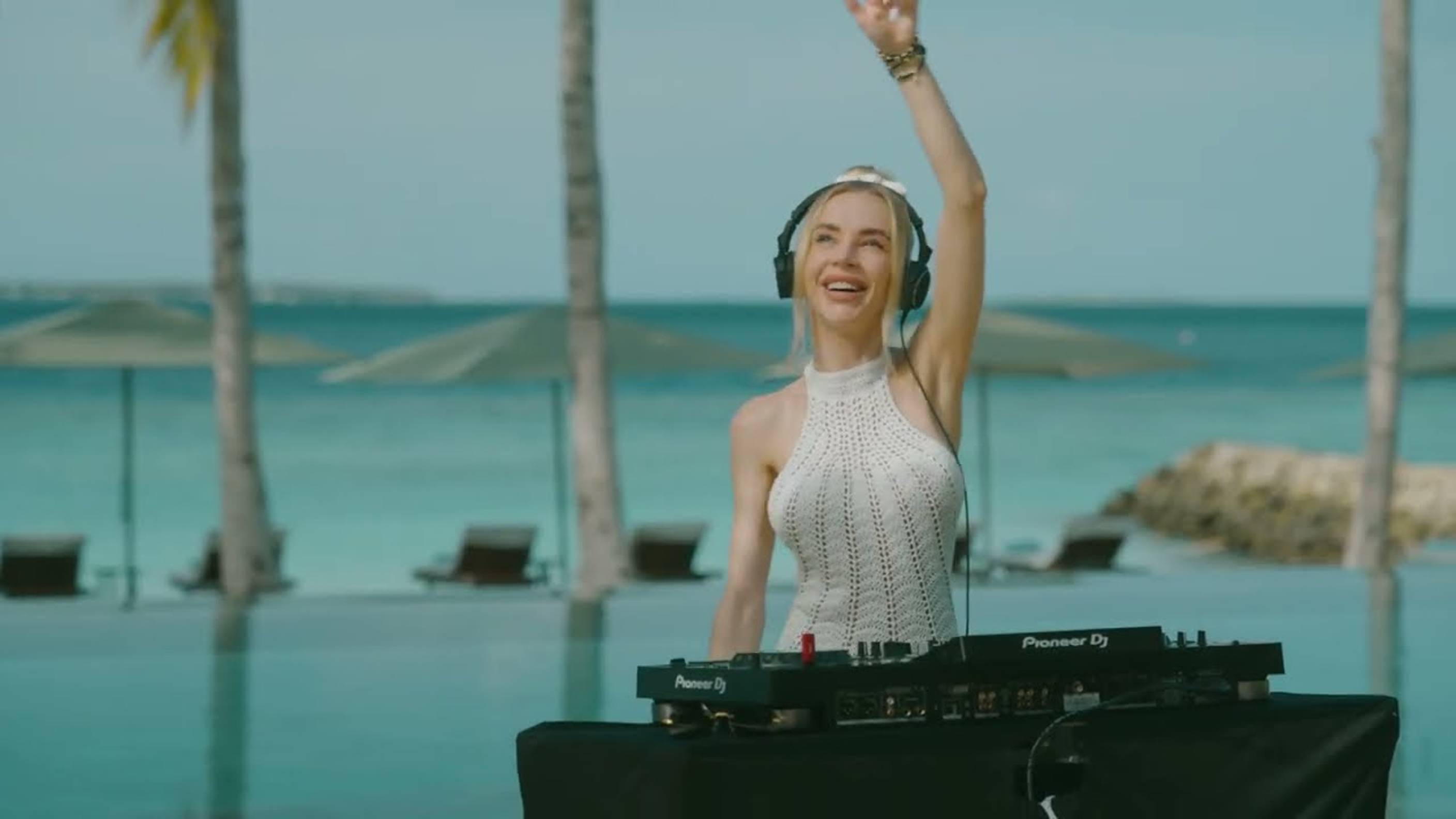 Karry G | Live from Maldives Melodic Techno & Progressive House смотреть онлайн