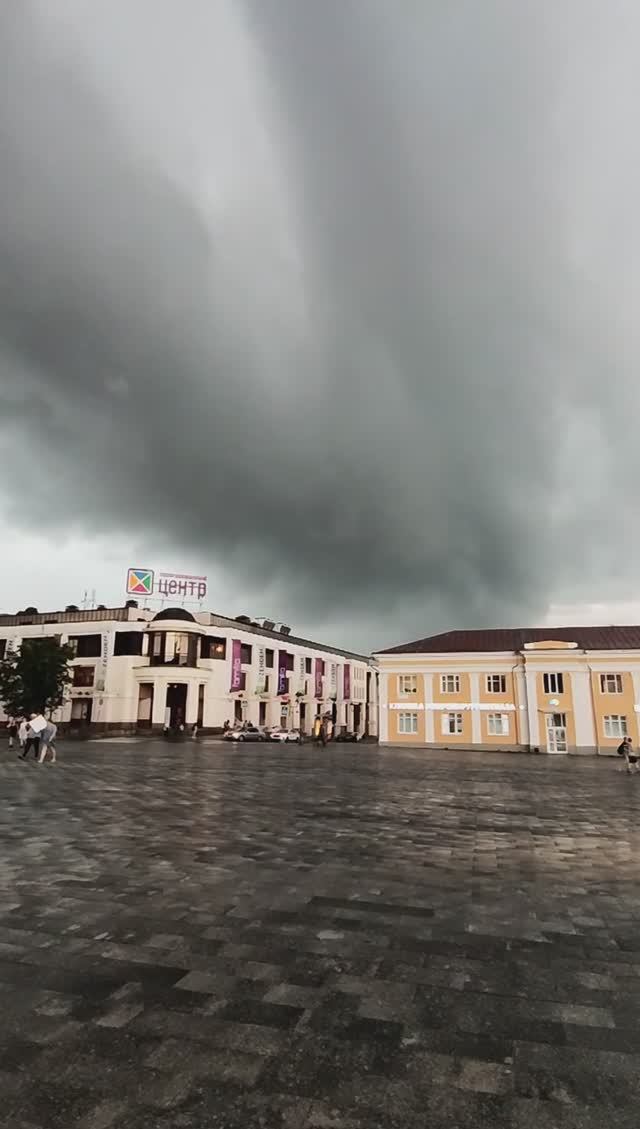 Грозное небо #shorts смотреть онлайн