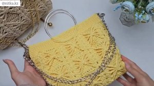 Сумочка с узором Бантики