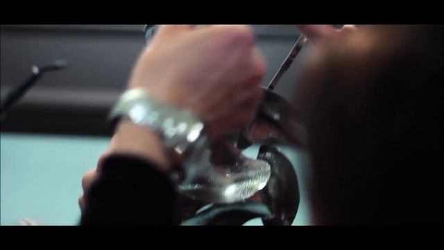 Teddy Swims - The Door смотреть онлайн