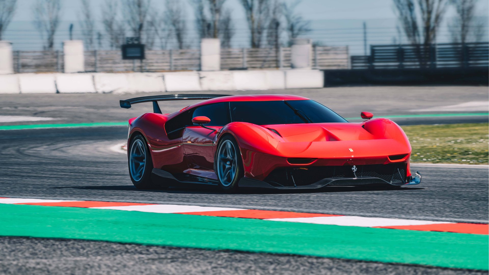 Новый гиперкар: Ferrari F80
