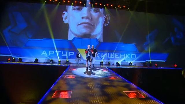 Legend 1 — Fight Show смотреть онлайн
