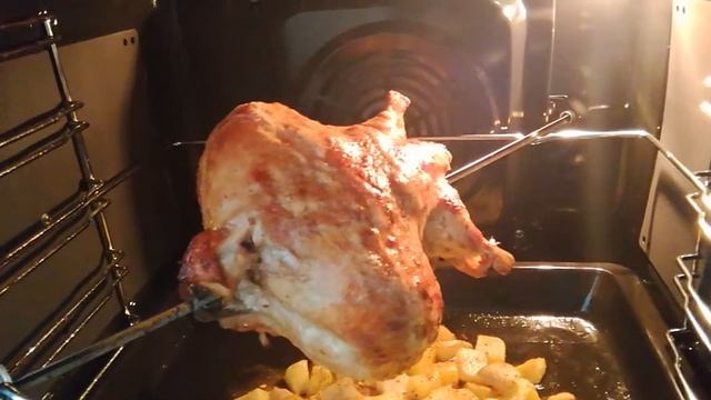 курица гриль на вертеле, духовой шкаф Hansa. 05.03. 2019 г. смотреть онлайн