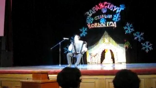 Стук монотонный колёс