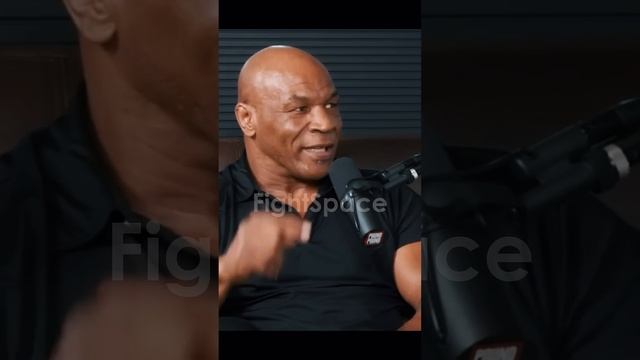 Майк Тайсон «В 60 лет Я избиваю молодых мазафакеров в зале!» / Тайсон - Пол | FightSpaceMMA смотреть онлайн