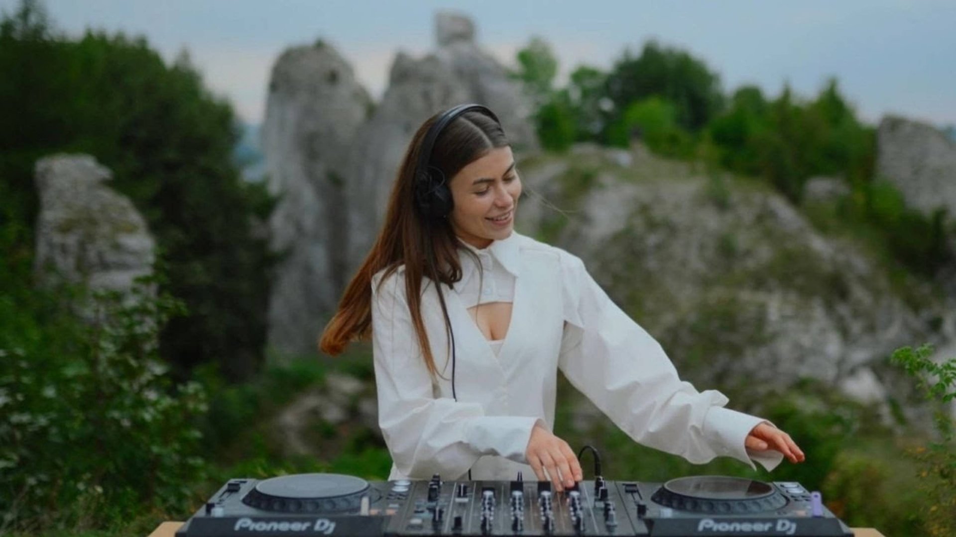 SOANA | Sunrise Live @ Poland, Katowice, Poziom 511 [ Afro House & Melodic House Dj Mix ] смотреть онлайн