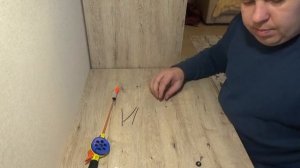 Форелевая снасть для рыбалки со льда.Уловистая удочка радует успехом.