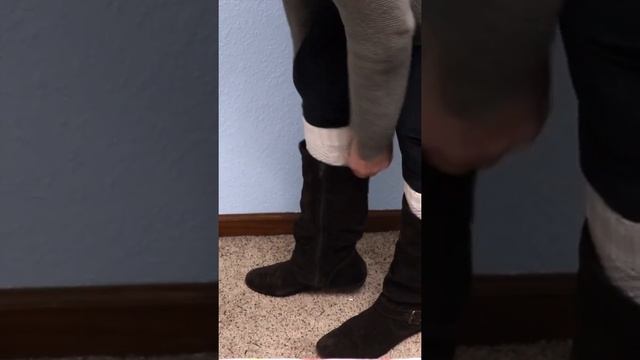 When you hate wearing bulky socks with your boots... смотреть онлайн