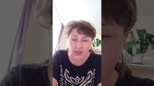 #Shorts Не бойтесь тратить на себя. Даже если есть кредиты все равно балуйте себя покупками(1) смотреть онлайн