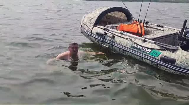 Лестница в лодку ПВХ это фиаско братан смотреть онлайн