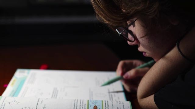 Видеоролик о направлениях образования (10-11 класс). Россия — мои горизонты (7 ноября) смотреть онлайн