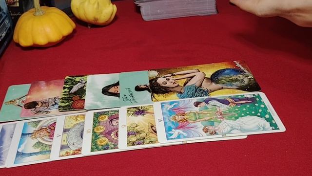 Таро прогноз на неделю: 4-10 ноября 2024 г. 🍁 по знакам зодиака смотреть онлайн