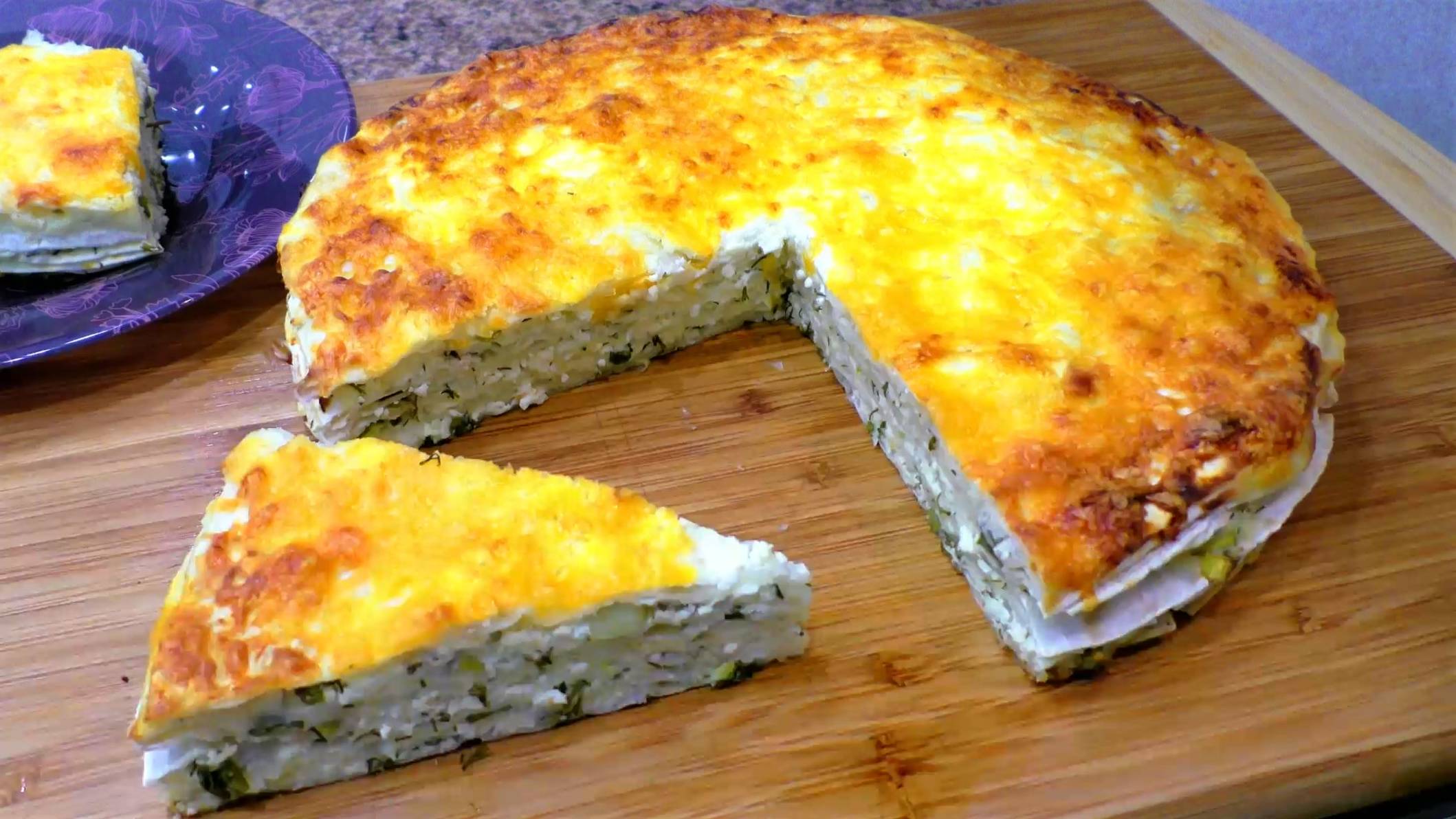 Банальный лаваш, а какая вкуснятина. Простой и быстрый пирог с творогом из лаваша. смотреть онлайн