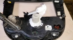 Лачетти. Замена модуля регулировки положения заслонки печки