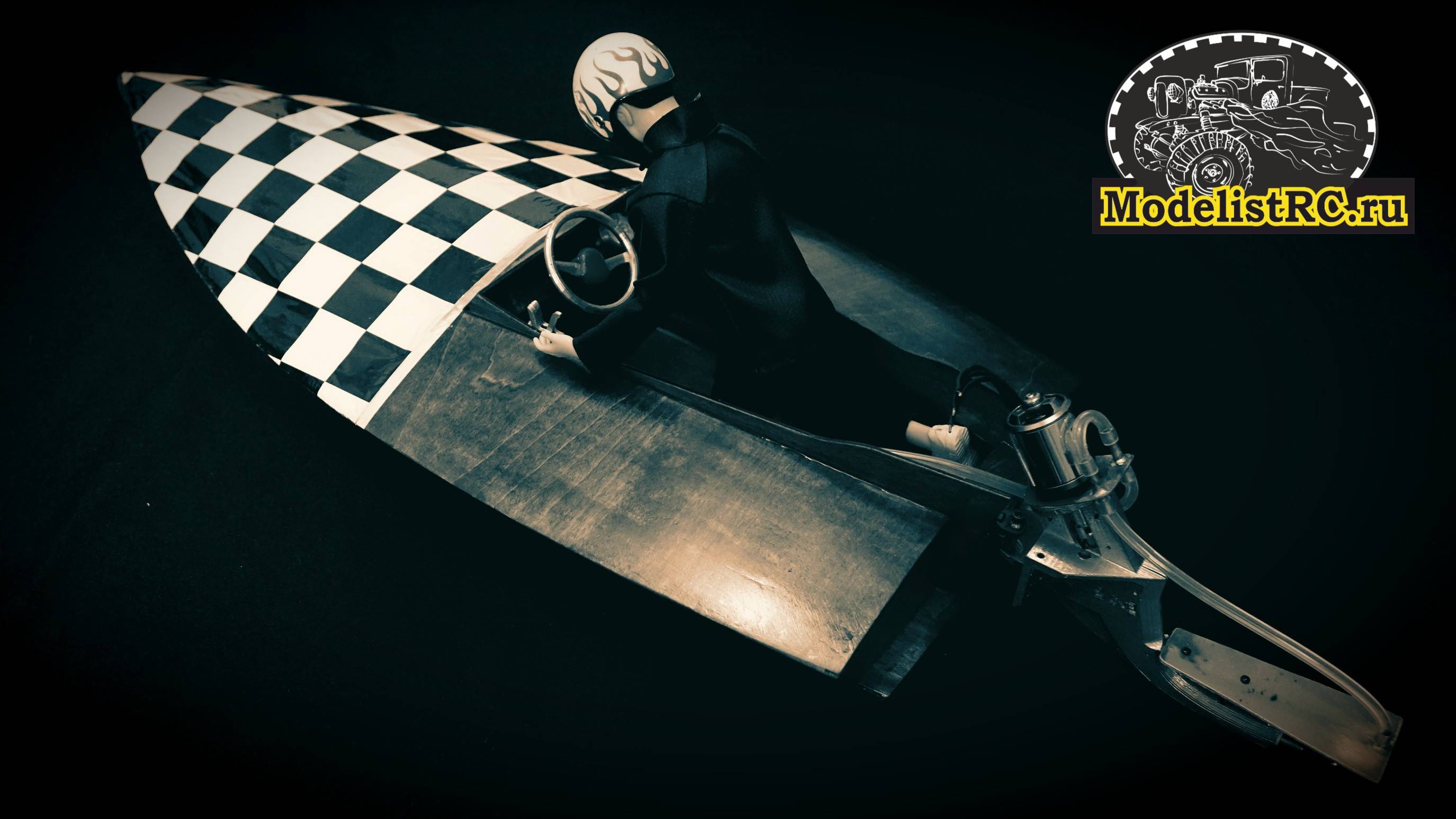 Модель винтажного глиссера для джентельменских гонок от ModelistRC rc boat