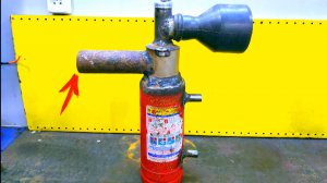 Подогреватель двигателя на отработке из старого огнетушителя!