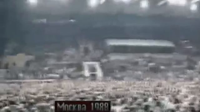 Бунт Цоя перед выступлением и его последствия. 20 ноября 1988г . смотреть онлайн