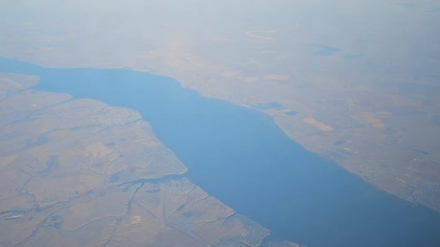 Река Волга с высоты 10.000 метров