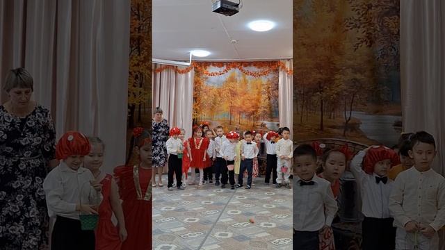 Утренник Золотая осень смотреть онлайн