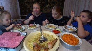 мукбанг всё сыпется из рук