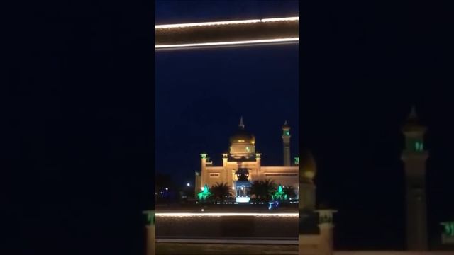 Бруней день и вечер #путешествия #путешествие #бруней #мечеть смотреть онлайн