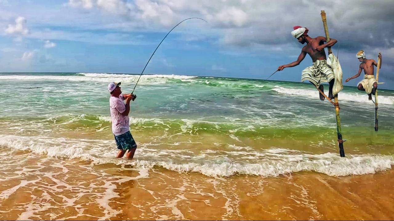 РЫБАЛКА В РАЮ Так ловят рыбу на Шри-Ланке Морская рыбалка с берега смотреть онлайн
