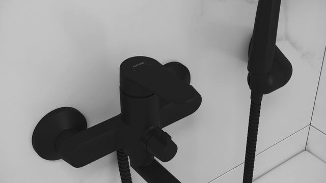 Смеситель для ванны LARA с длинным изливом черный (Арт. 68157) смотреть онлайн