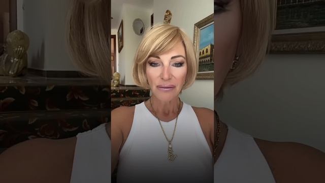 Пишите код миллионера в комментариях смотреть онлайн