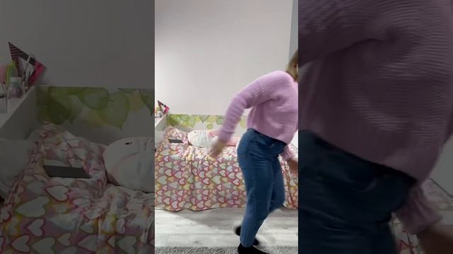 When I asked my mom to do my hair #funny #shorts #humor #mom #lerochka смотреть онлайн