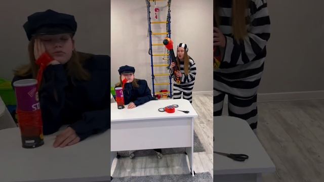 How it all ended ? #shorts #funny #family смотреть онлайн