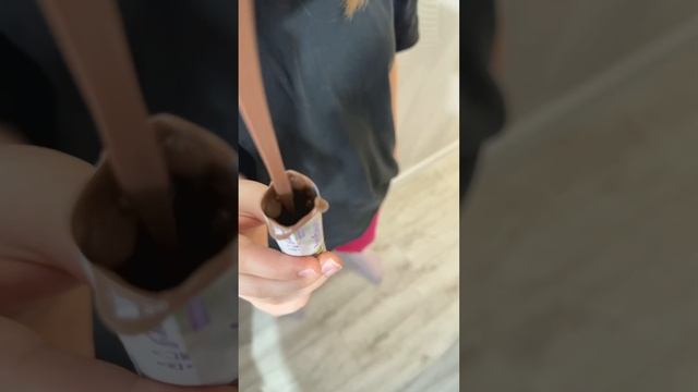 Who ate the chocolate? #shorts #tiktok #humor #joke #funny #family смотреть онлайн