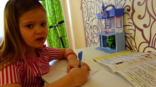 Lera and stories about games with a trampoline смотреть онлайн