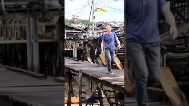 Бруней дома на воде #путешествия #бруней #река #дом #путешествие смотреть онлайн