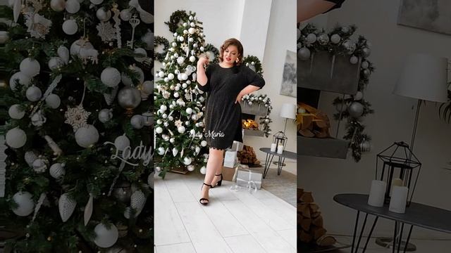 Платье футляр с кружевом снизу с рельефным рисунком смотреть онлайн