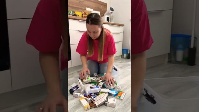 No joke with mom #shorts #humor #family #lerochka смотреть онлайн