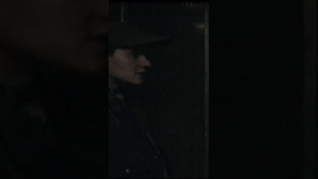 Почему мы вышли не из того подъезда?! #триллер #кино #фильм смотреть онлайн