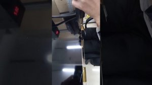 Как снять шлейф cof с разбитой матрицы.