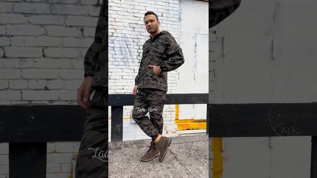 Костюм камуфляжный с верхом на молнии смотреть онлайн