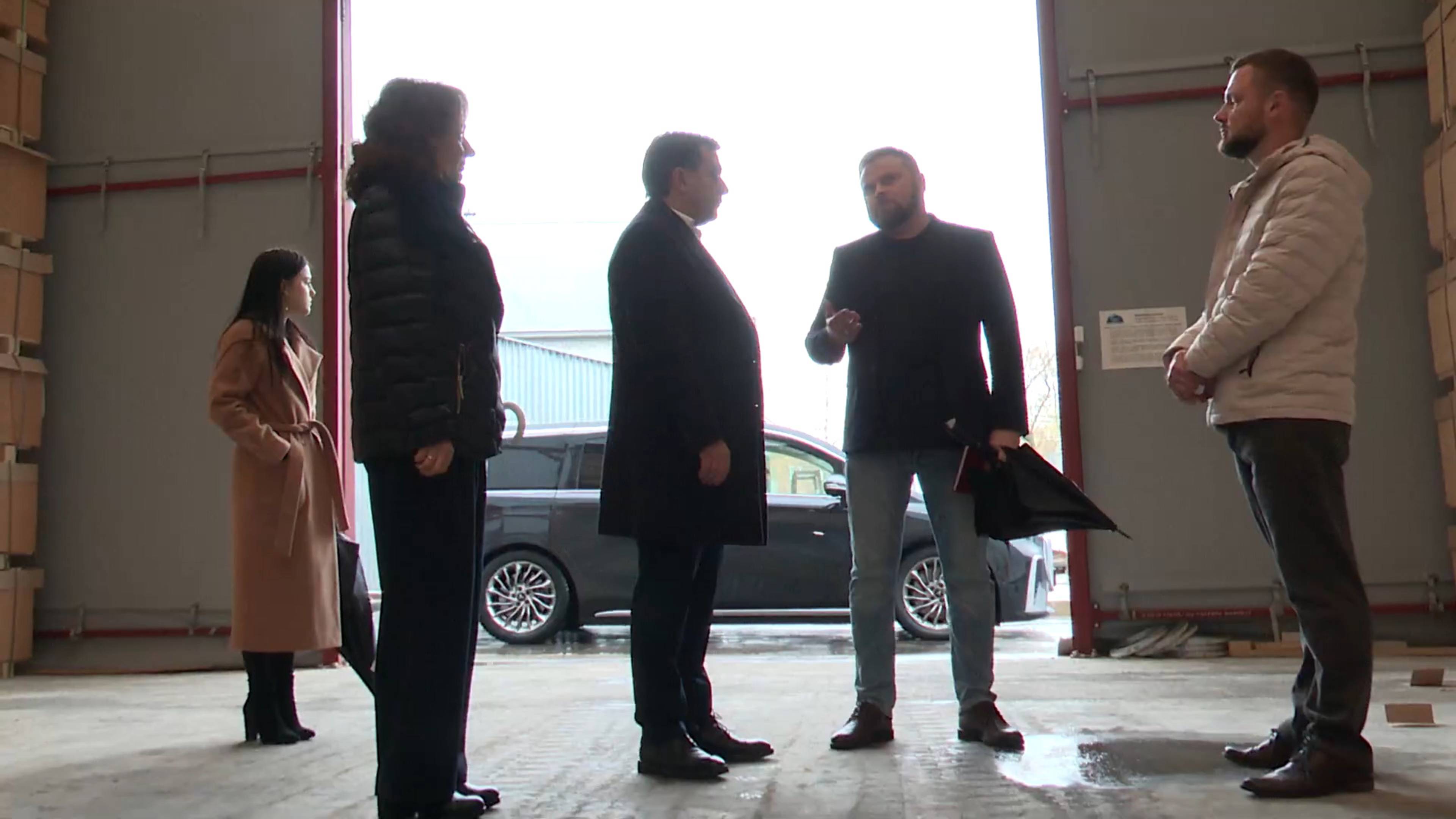 Глава Реутова посетил предприятие «Мебеталь» 05.11.2024 смотреть онлайн