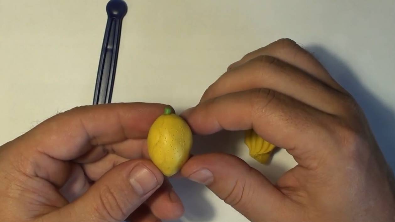 Как слепить лимон из пластилина смотреть онлайн