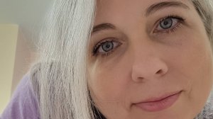 Жить своей жизнью