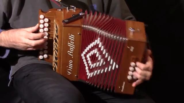 I'll Touzle your Kurchie - Anahata, melodeon смотреть онлайн