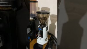 Краткий обзор и настройка кофемолки Macap M 5 D