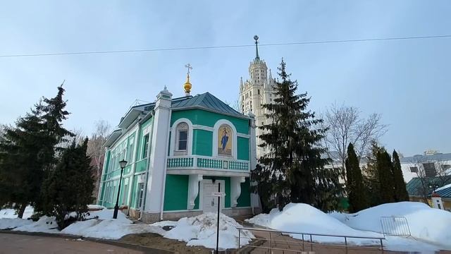 Таганка - прогулка по Москве, Арт-Кафе Рукав или КОТоБудни от 04.03.2024г. | Online life in Russia смотреть онлайн