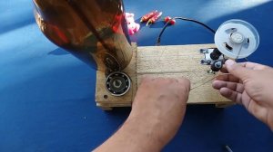 Как сделать станок для намотки  ленты. Бутылкорез из шарикоподшипников. Ball-bearing bottle cutter.