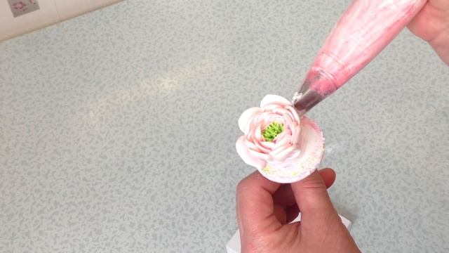 Торт Венок КАМЕЛИЙ(крем БЗК). /Cake Wreath CAMELLIAS(protein Custard).