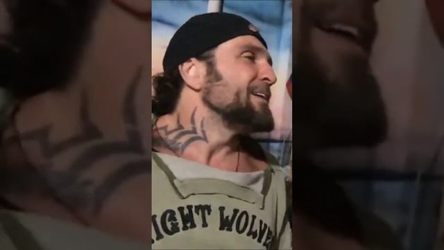 Хирург видит реальность а не виртуальный мир #путешествия #хирург #люди смотреть онлайн