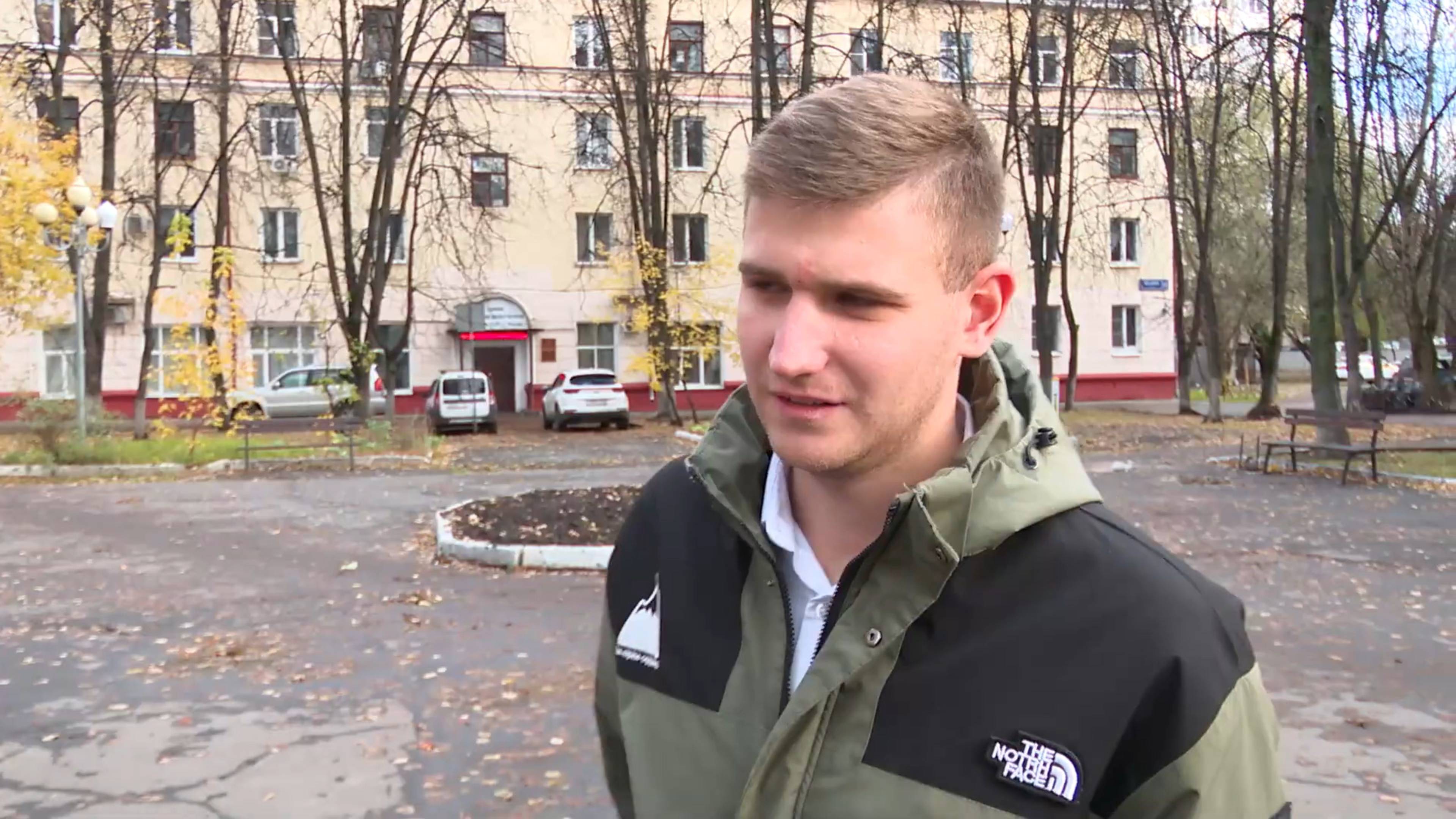 Что знают жители Реутова о Дне народного единства? смотреть онлайн