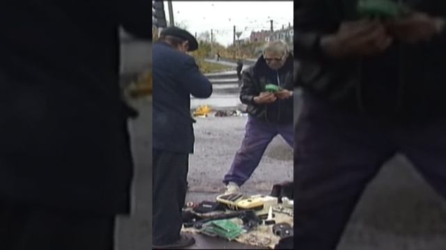 Екатеринбург блошиный рынок девяностые #триллер #фильм #девяностые смотреть онлайн