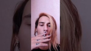 Две тыщи за сигарету